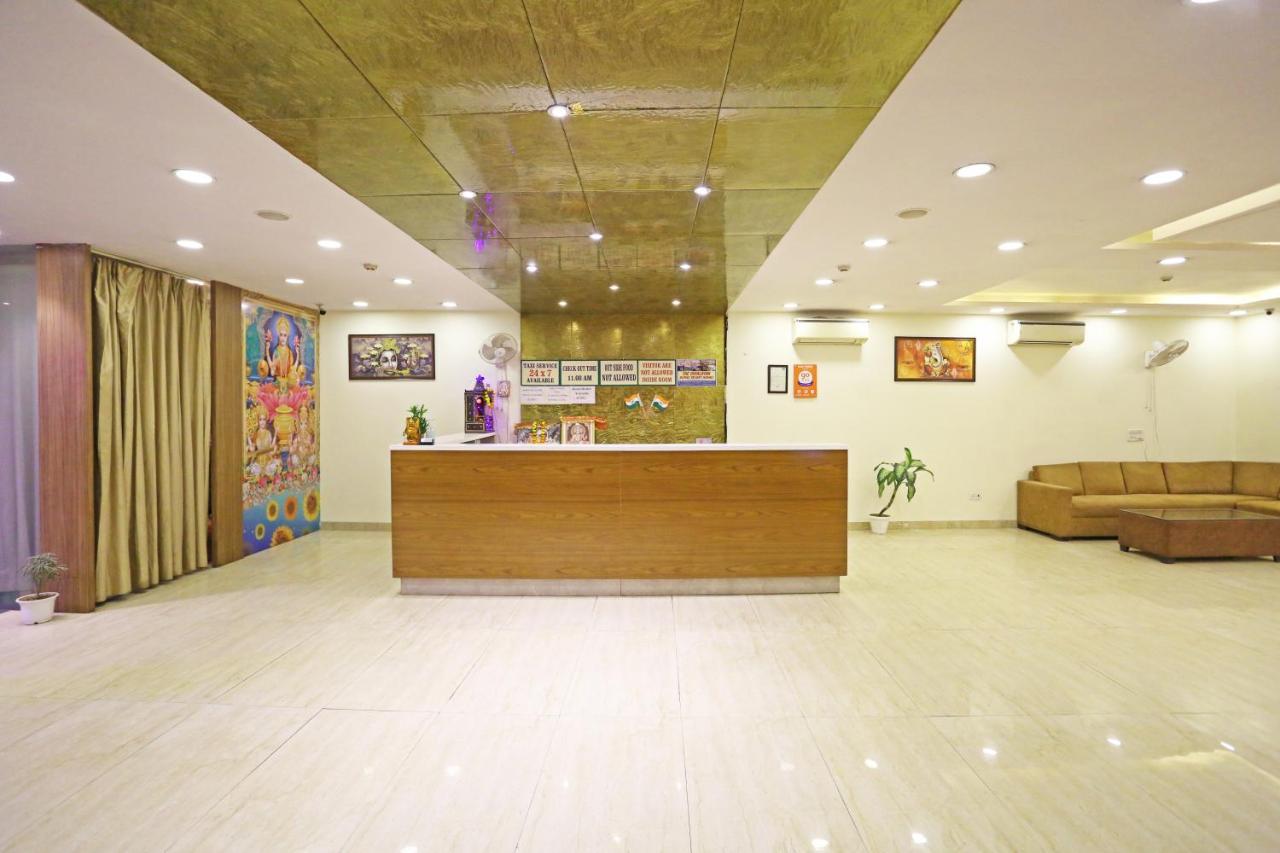 Hotel D'Capitol - Delhi Airport Nuova Delhi Esterno foto